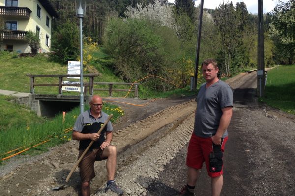 unsere Mitarbeiter auf der Baustelle